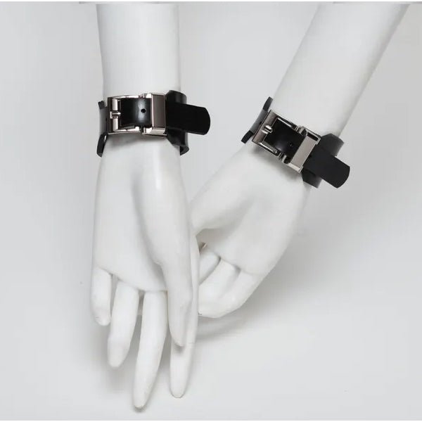 HANNAH STUDIO Everly Suspended Day Wrist Cuff Se