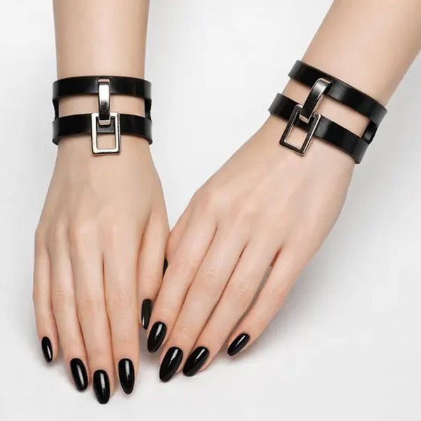 HANNAH STUDIO Everly Suspended Day Wrist Cuff Se