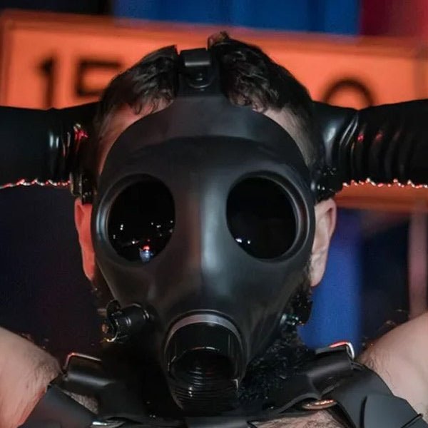 Mr.S Leather Blackout Gas Mask
