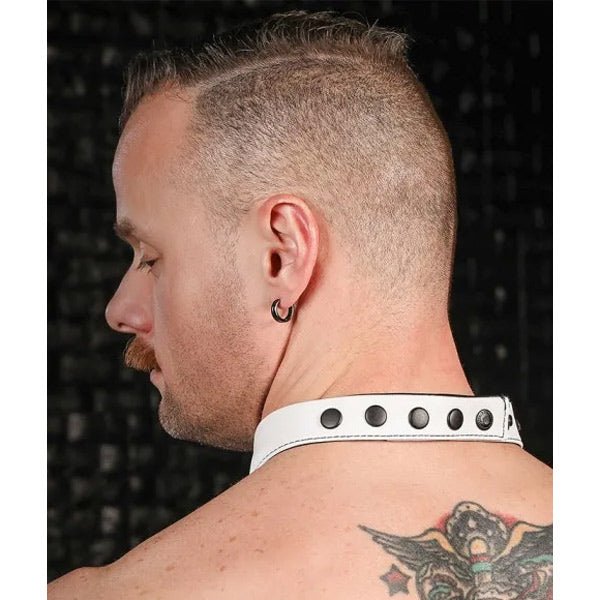 Mr.S Leather Lambskin Neck Hanky | White