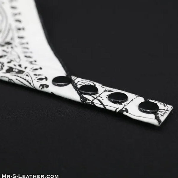 Mr.S Leather Zipper Pocket Neck Hanky - White