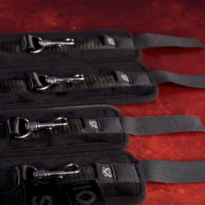 SEI MIO - The Bed - Spreader - Under the Mattress Restraint System