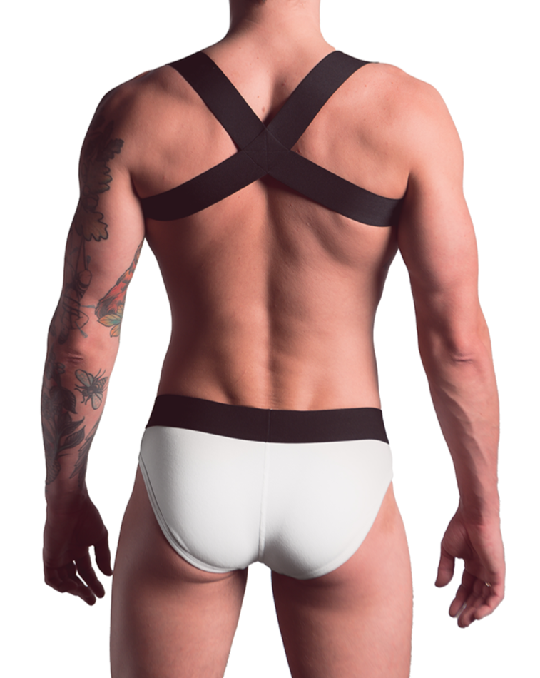 TASTE | Signature Brief White on Black