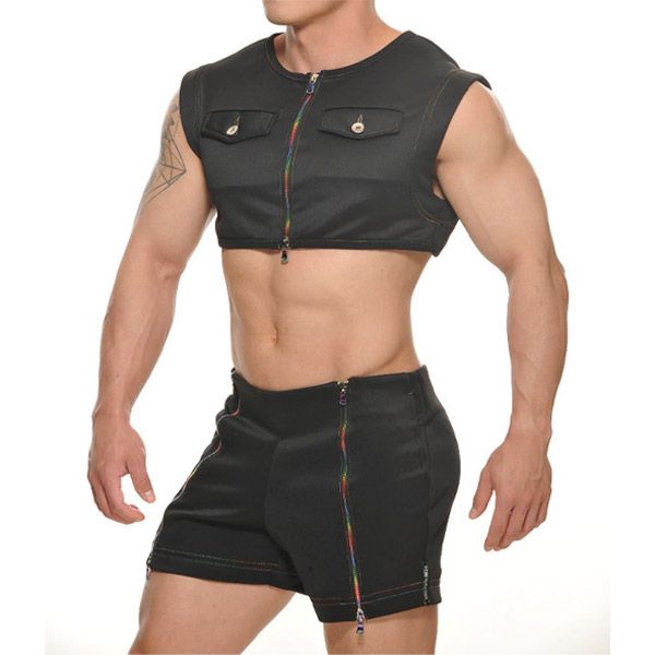 STUD NEWARK Crop Top | Black