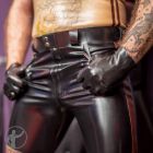 Invincible Rubber Rubber Bruiser Shorts - Black